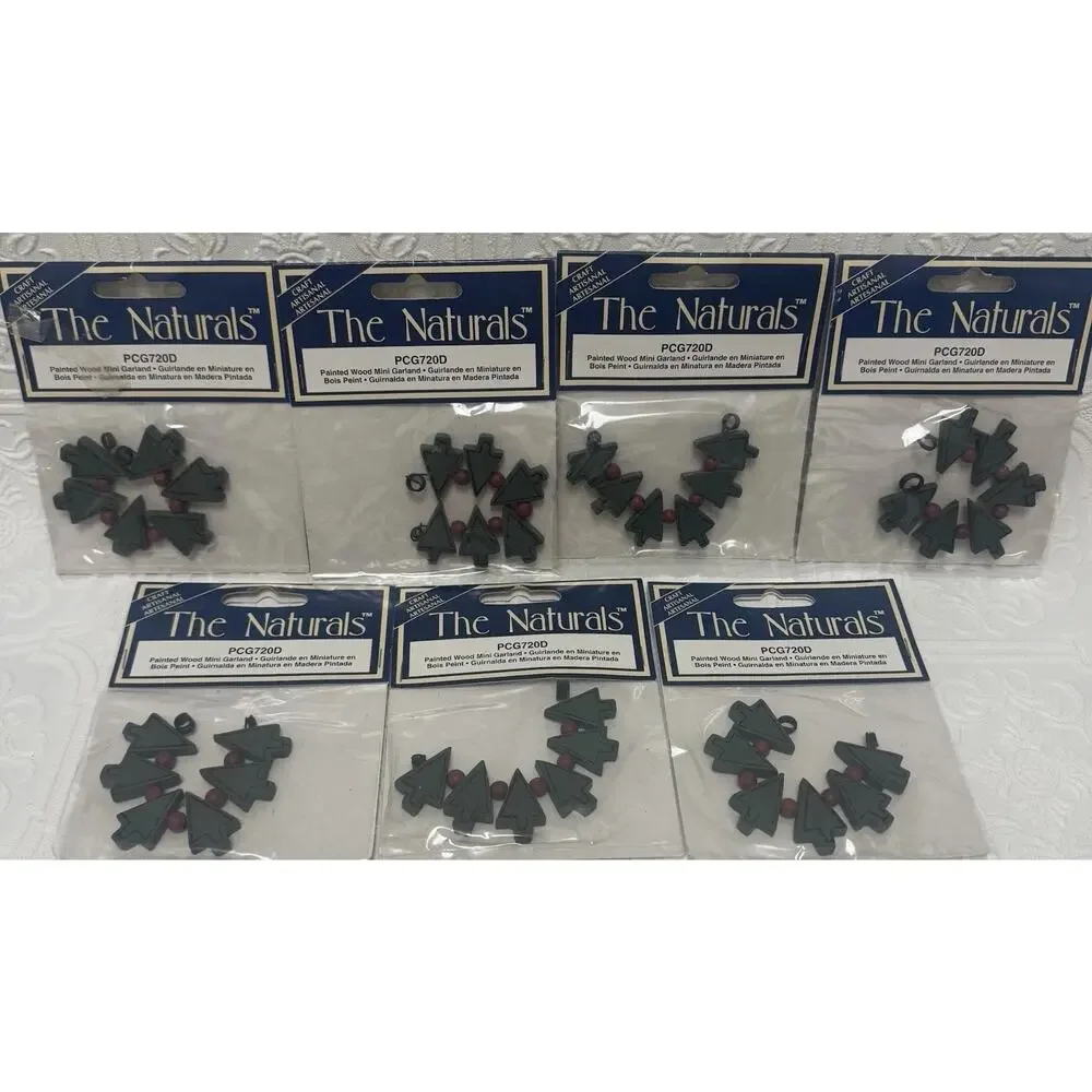 The Naturals Painted Mini Wood Christmas Tree Garland Craft *New LOT Of 7*